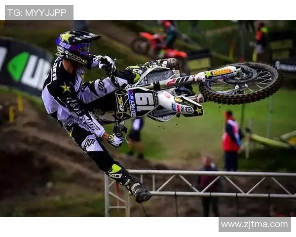 2019年陕西大秦与南通足球对决精彩回顾与赛季分析 2019年陕西大秦与南通足球对决精彩回顾与赛季分析